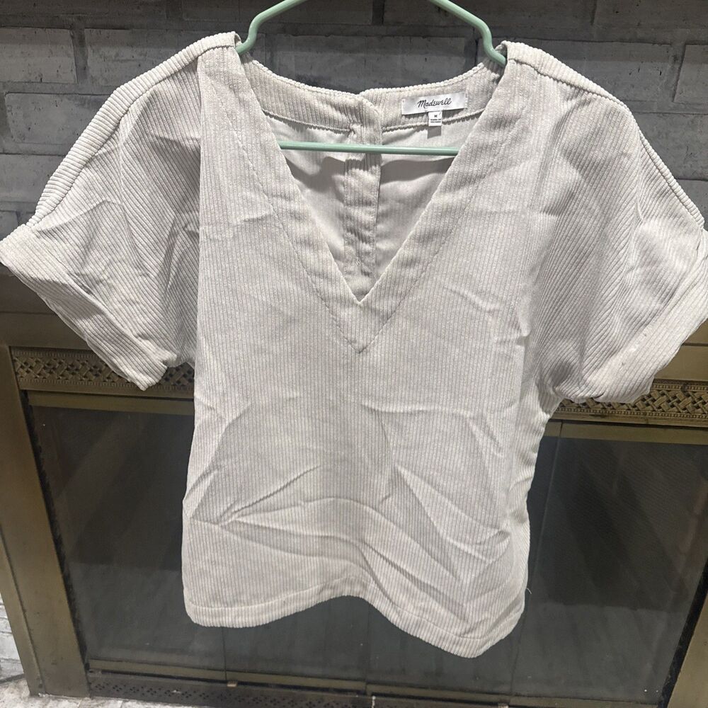 Women’s Madewell Medium V-Neck Corduroy Top Tan